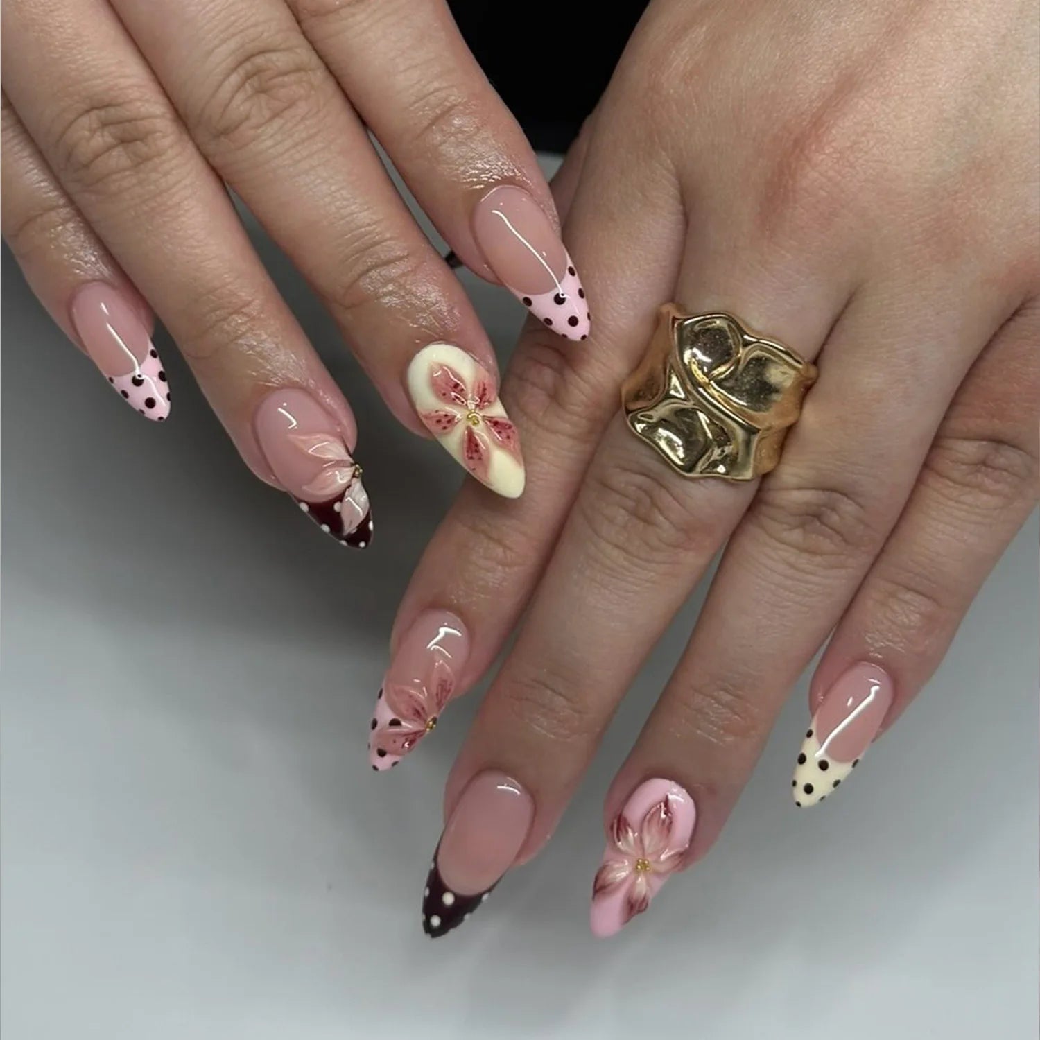 European American Style Manicure Nail Tips 3D Resin-poured French-style Rhinestones Cross-shaped Flower Nail