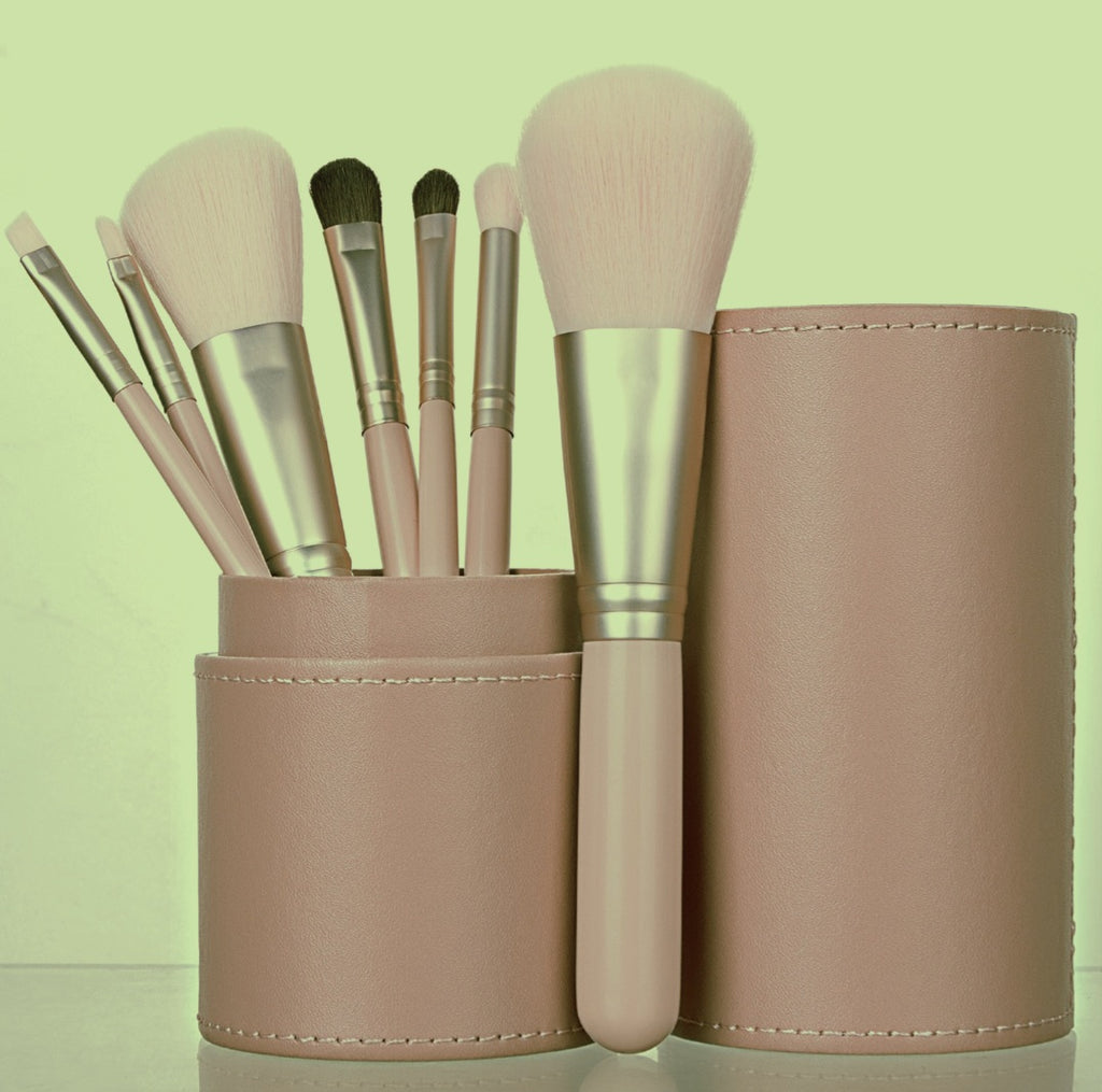 7 Makeup Brushes Portable Mini