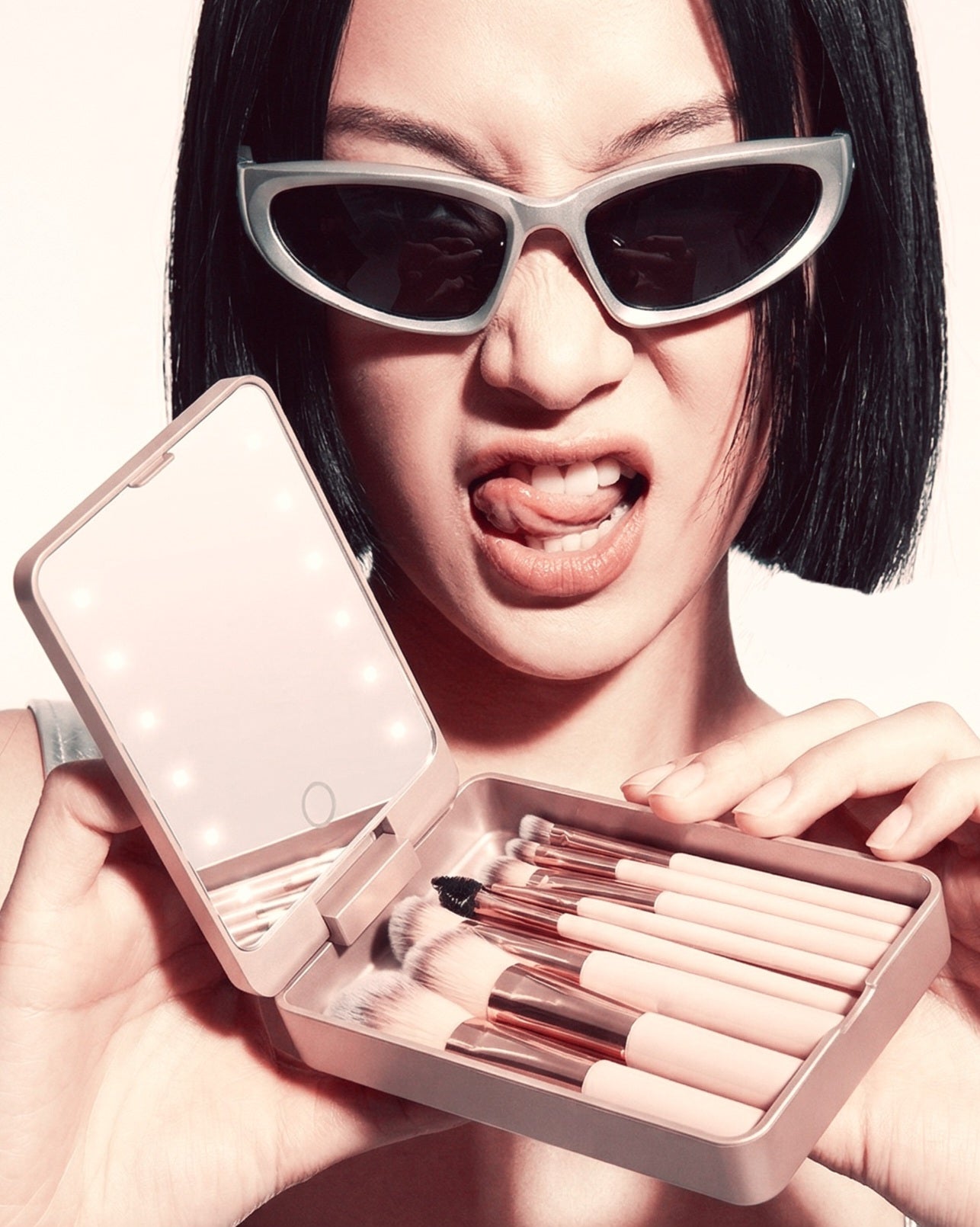Makeup Brushes Led Lightup Case